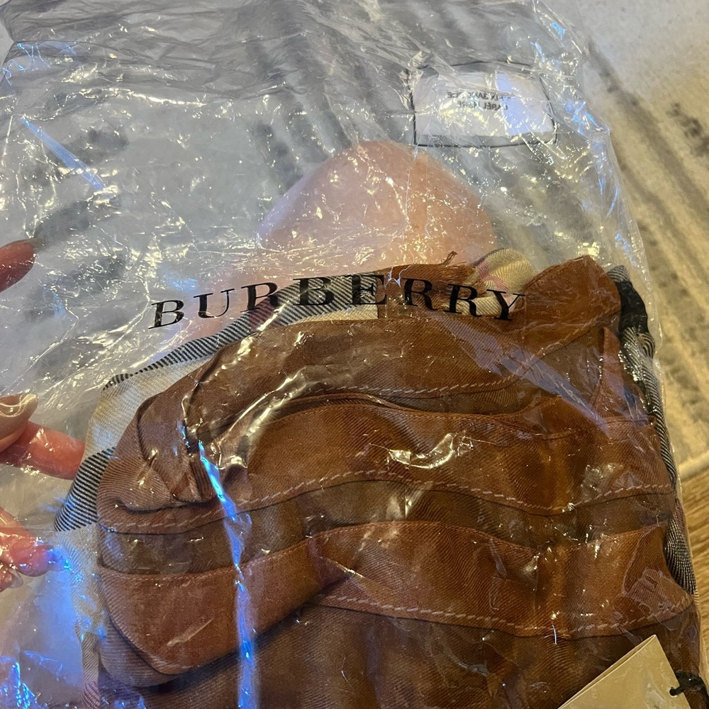 Burberry scarf